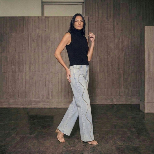 Jeans con aplicaciones espiral