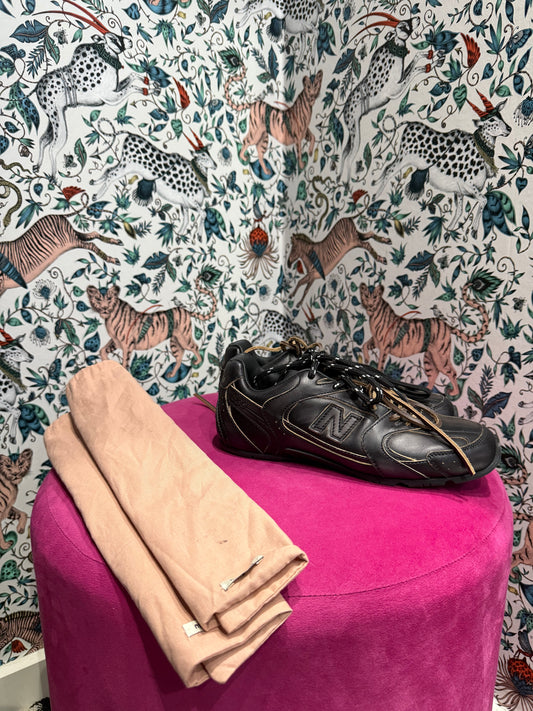 MIU Miu X new balance 36 negro/cage