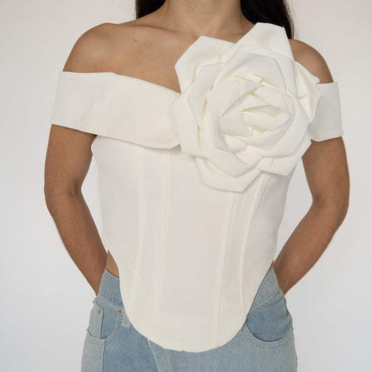 Top corset con flor removible blanco