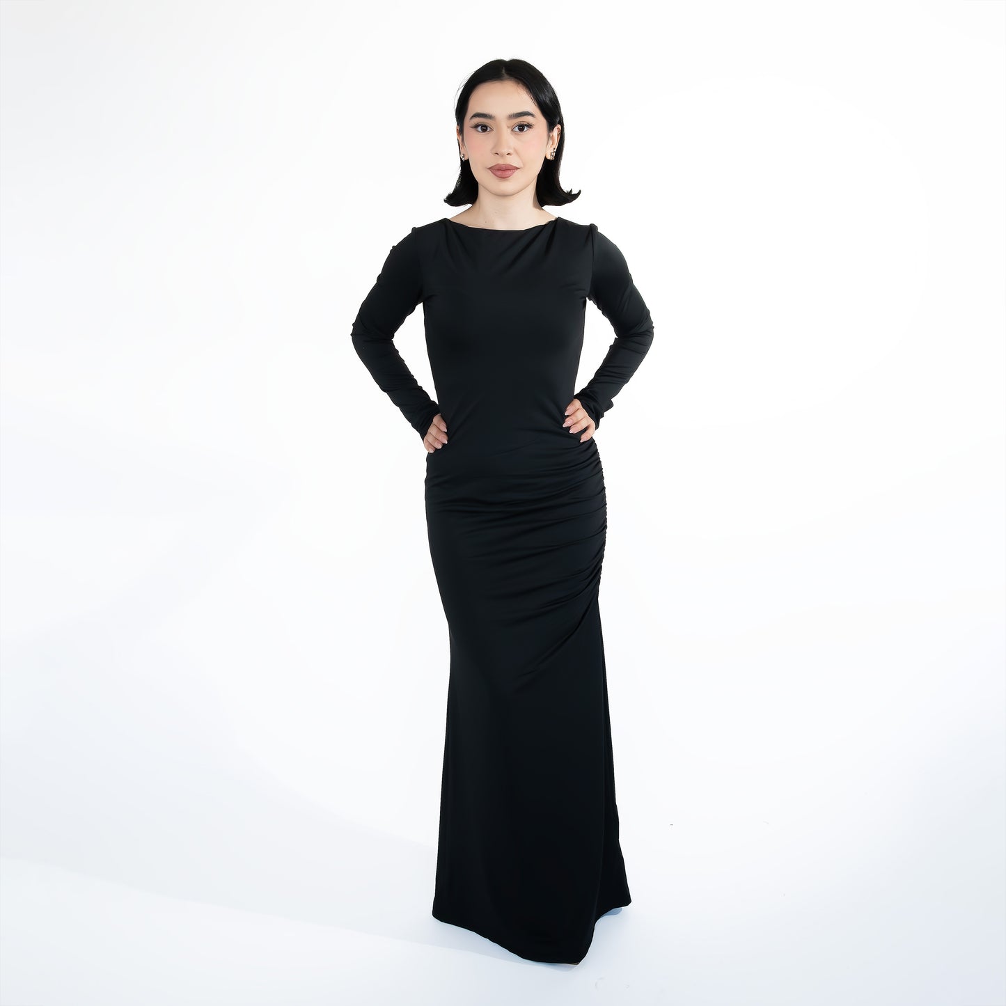 Maxivestido negro espalda descubierta