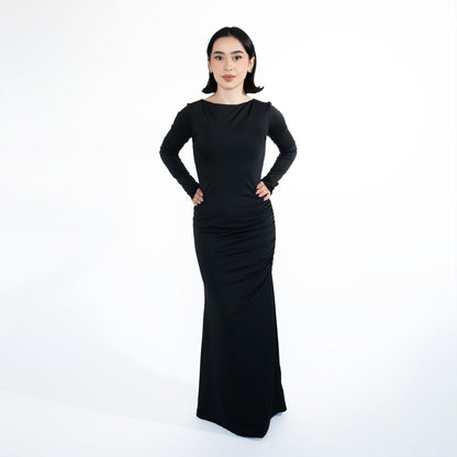 Maxivestido negro espalda descubierta