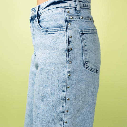 JEANS RECTOS APLICACIONES