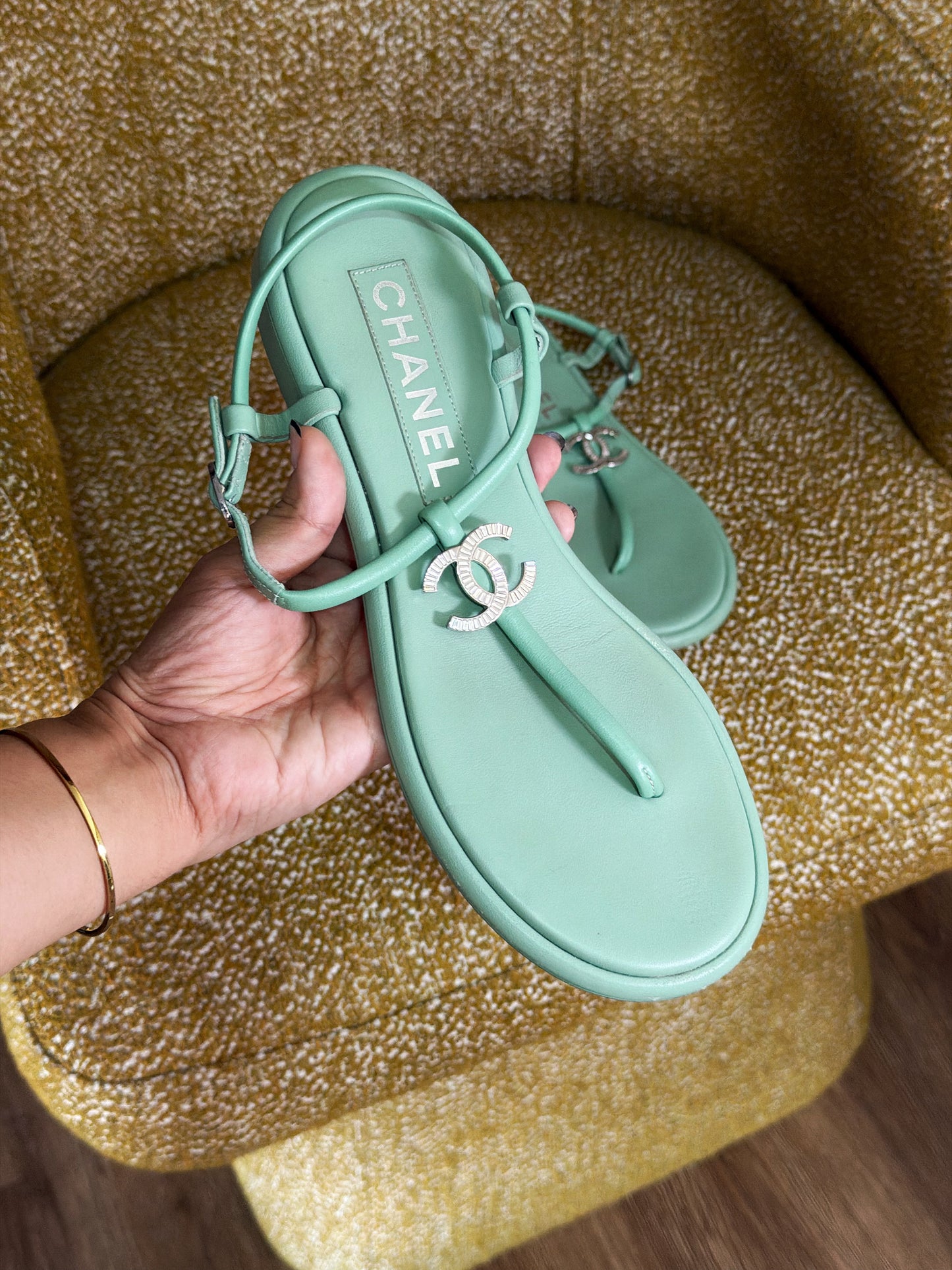 Sandalias chanel 40 cristales menta