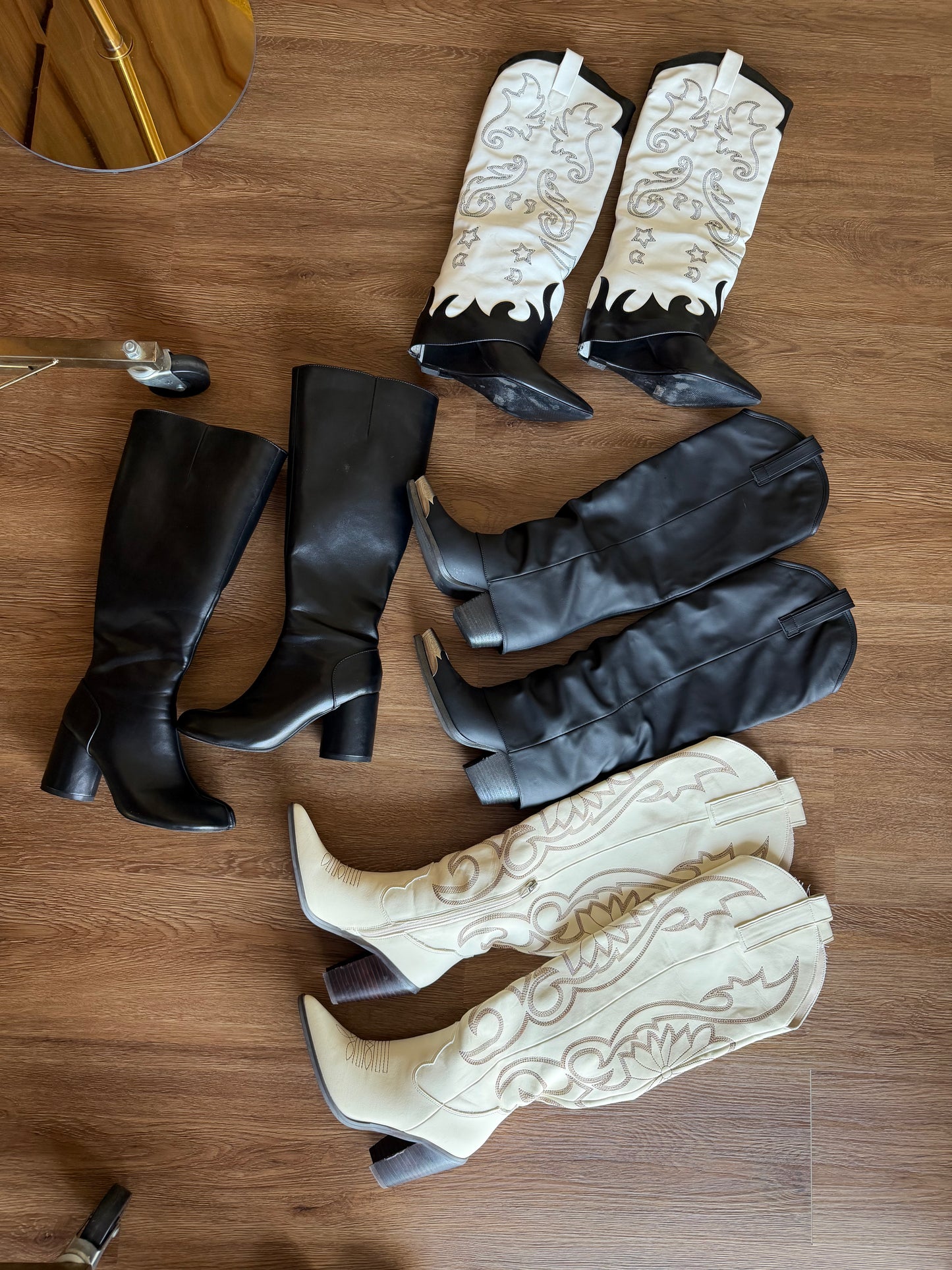 4 botas 5.5-6 (2.5-3 mx)